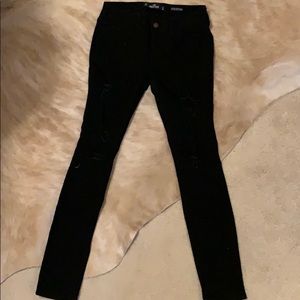 Black distressed jeans